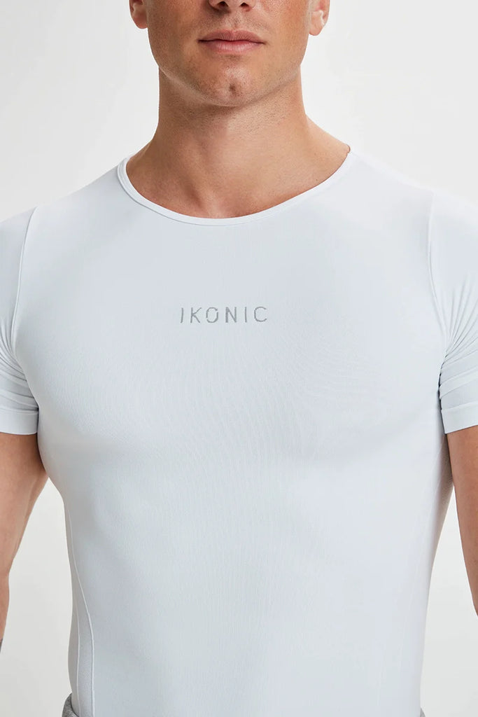 Ikonic-sportiniai-marskineliai-vyrams-slimwear