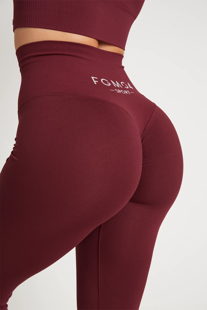 Moteriskos-sportine-tampres-bordo-push-up-slimwear