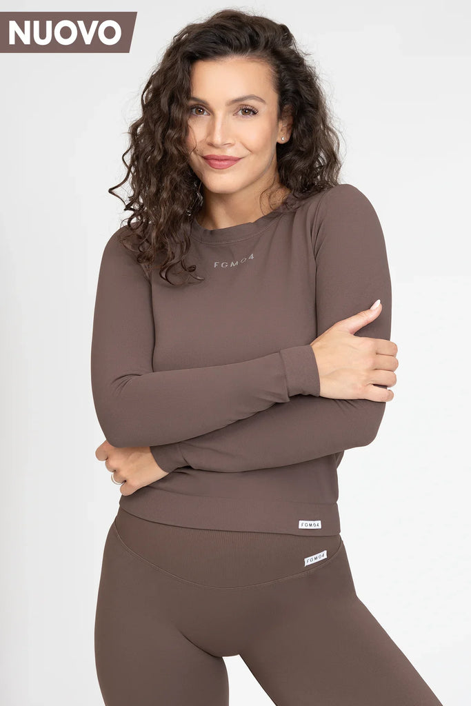 Moteriska palaidine ilgomis rankovemis kakavos spalvos