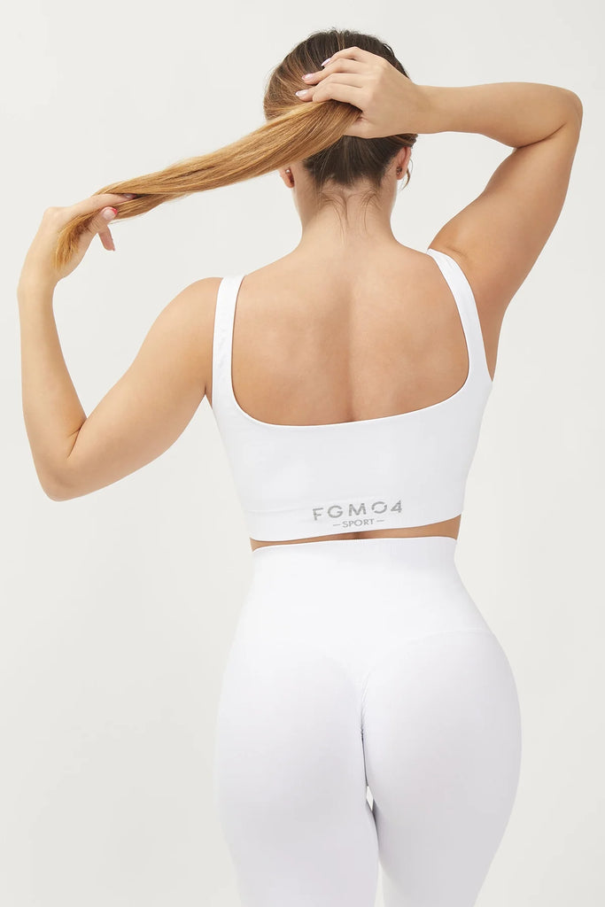 Sportine-liemenele-balta-melisa-gym-fashion-slimwear