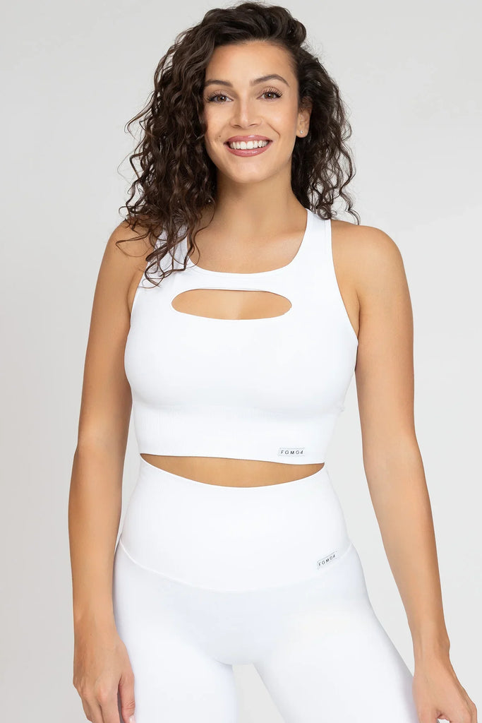 Balta sportine liemenele