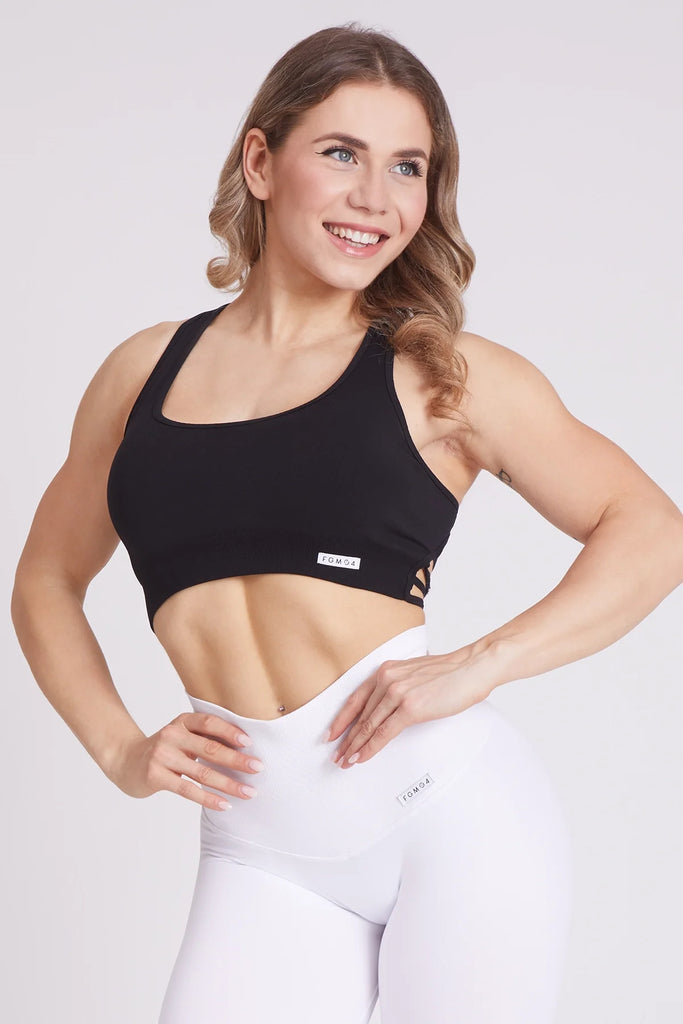 Sportine-liemenele-lucia-juoda-slimwear