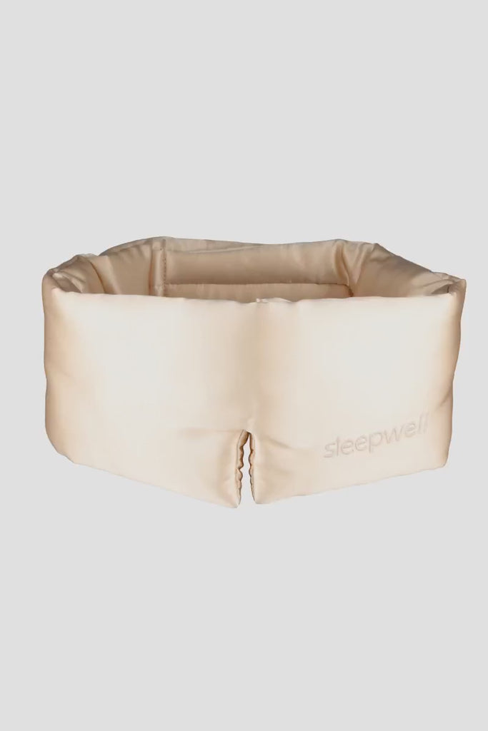 Silkine akiu kauke miegui auksine